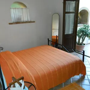 Casa Con Veranda A Pochi Passi Dal Mare Casa vacanze Santa Maria Navarrese