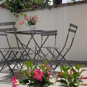 Il Cortile Segreto - Con Parcheggio Privato Apartamento Lecce